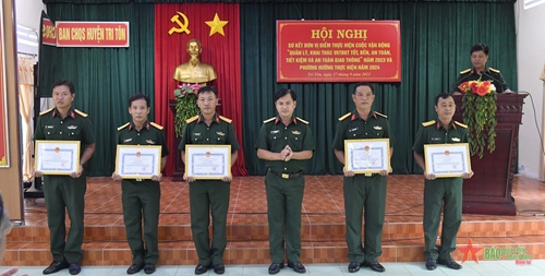 Bộ CHQS tỉnh An Giang: Sơ kết đơn vị làm điểm Cuộc vận động 50


